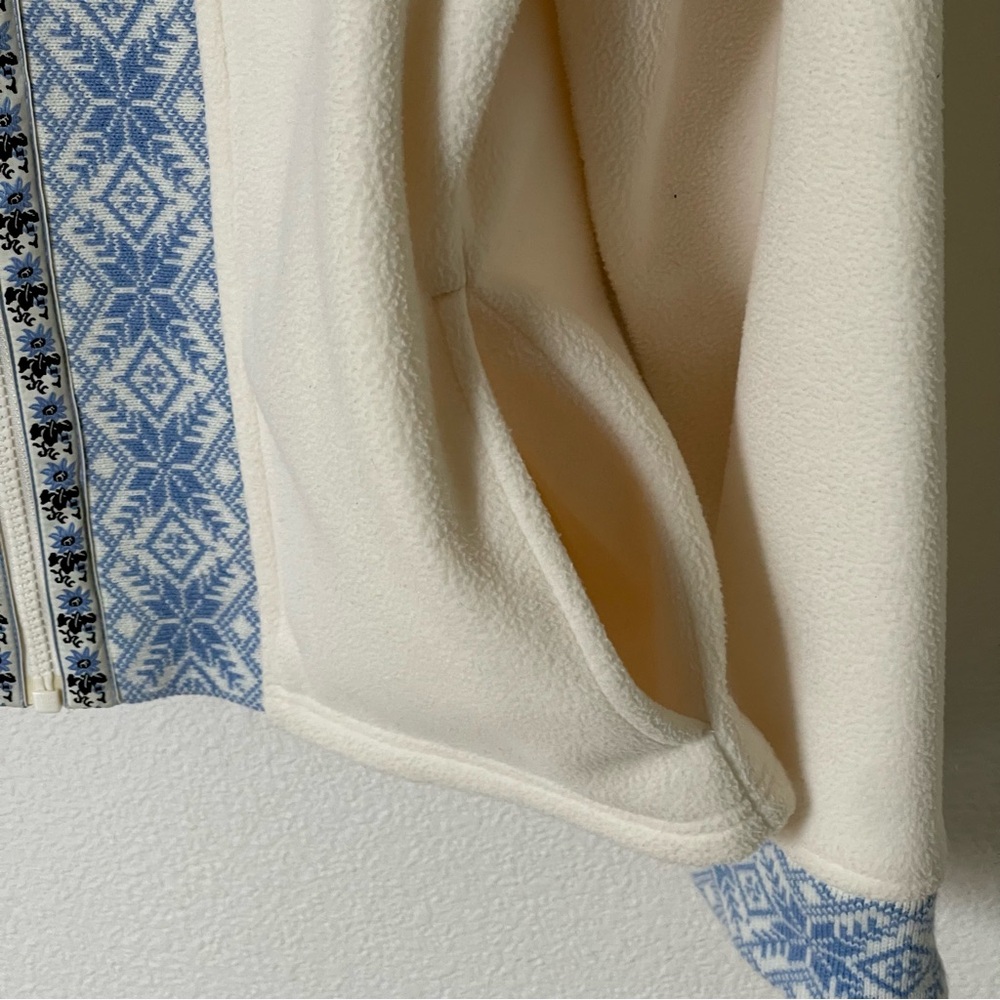L.L. Bean Fleece Jacket With Pockets Cream & Blue Fair Isle Medium - Picture 5 of 8